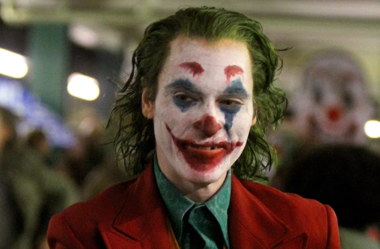 Joaquin Phoenix se consagra mais uma vez como o melhor ator de cinema em atividade, o Marlon Brando de sua geração