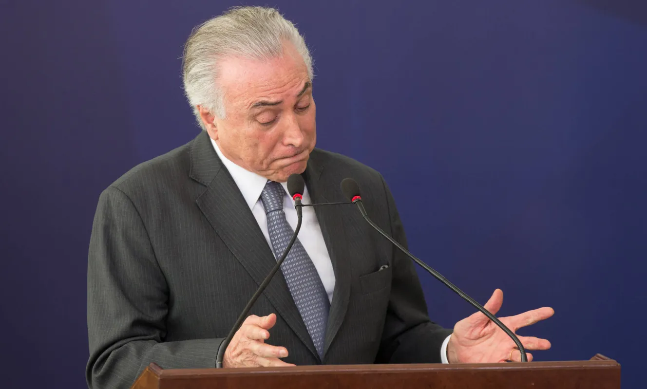 Imagem ilustrativa da imagem Juiz absolve Temer por 'tem que manter isso'