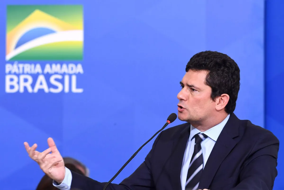 A condenação por corrupção passiva e lavagem de dinheiro havia sido imposta pelo ex-juiz federal Sergio Moro, hoje ministro da Justiça e Segurança