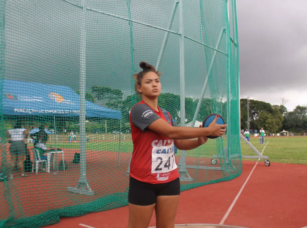 Maria Eduarda Gonçalves é uma das apostas de medalha para o time de Londrina, no lançamento do disco