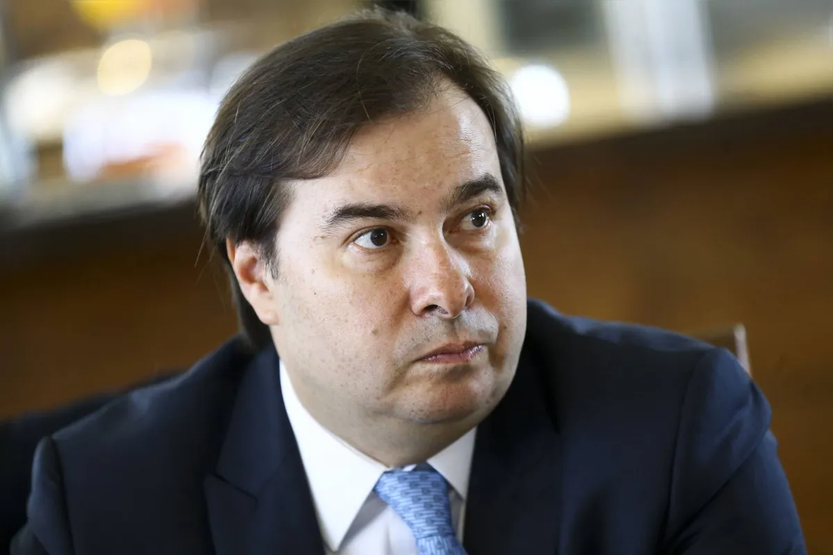 Rodrigo Maia: "Importante agora é construir um texto que possa simplificar o sistema tributário no Brasil" 