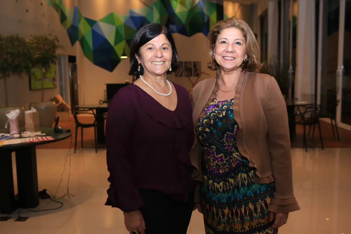 Irma Sueli Oricolli e Vânia Queiroz