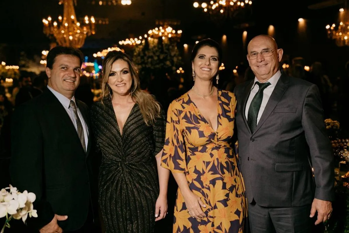 Marcelo e Karina Teixeira, Regiane Roberto e Mario Vander
