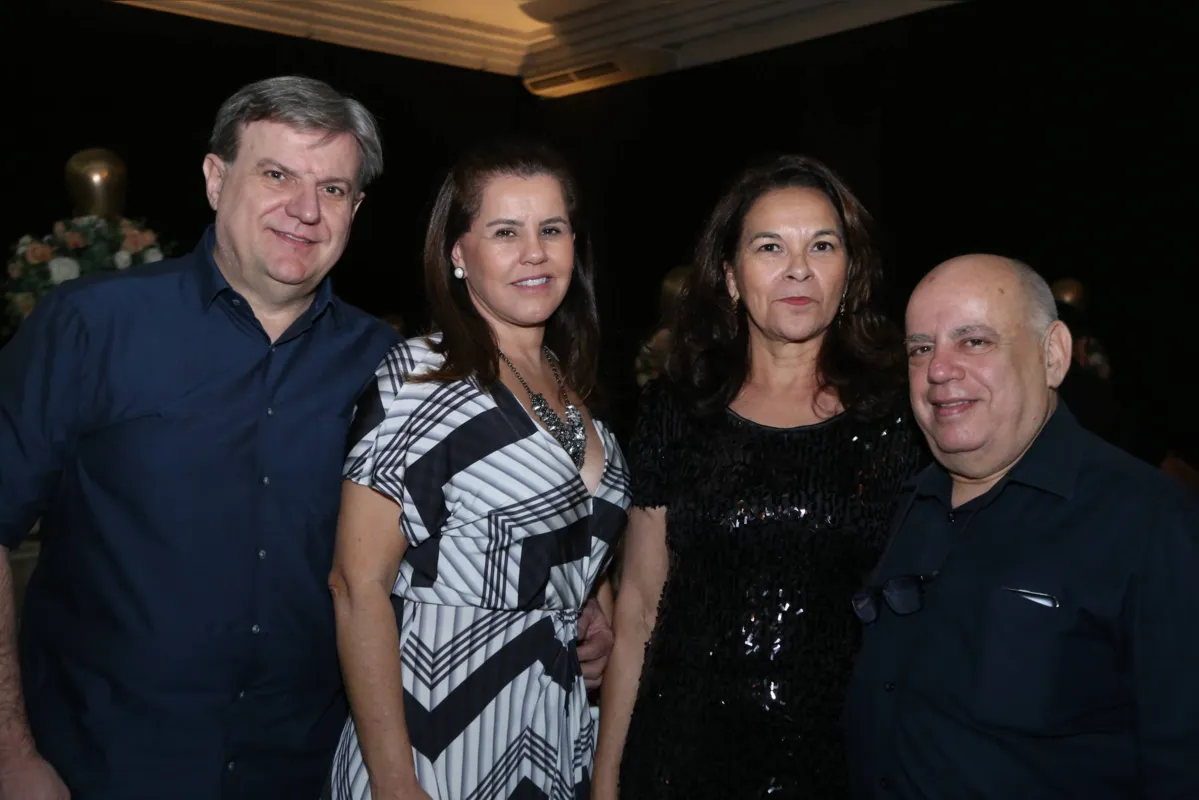Imagem ilustrativa da imagem No Baile dos 61 anos do Iate