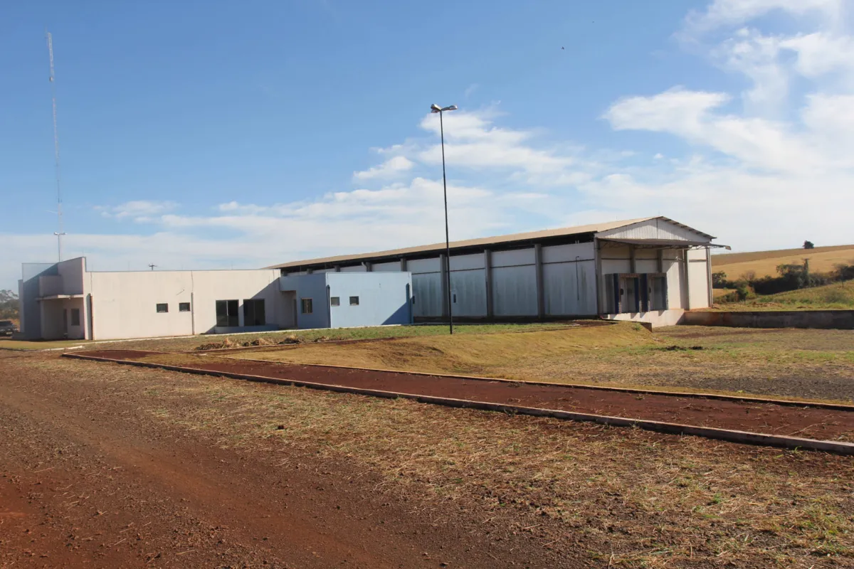 Prefeitura de Cornélio tenta reativar frigorífico de peixes que está sem abates desde 2015, cooperativas e empresas privadas demonstraram interesse pelo negócio