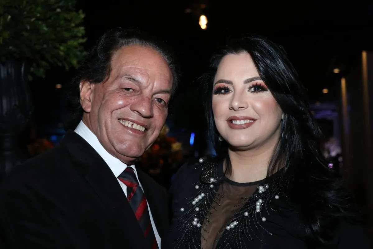 Odair Cordeiro dos Santos e Tamires Michein