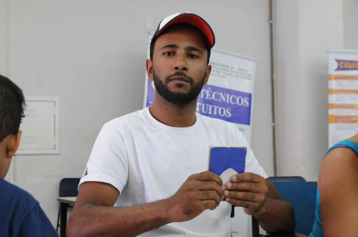 "Sempre tive facilidade de conseguir trabalho temporário em São Paulo e quero ver como funciona aqui”, diz o pizzaiolo Thiago Penha