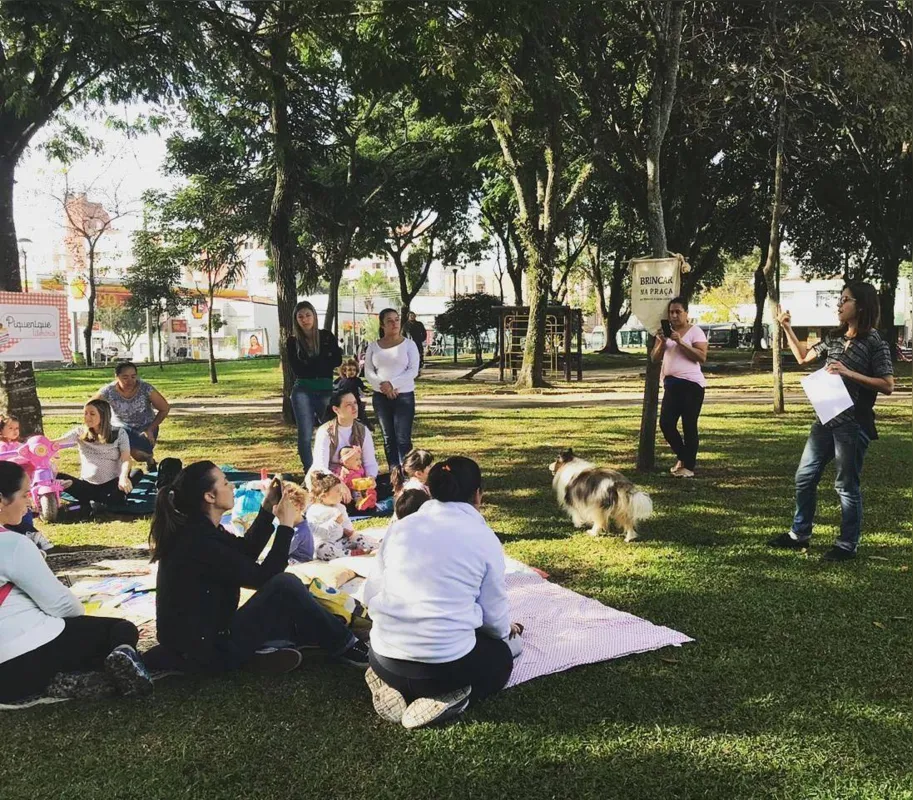 Piquenique Literário: projeto ocupa espaços públicos de Curitiba