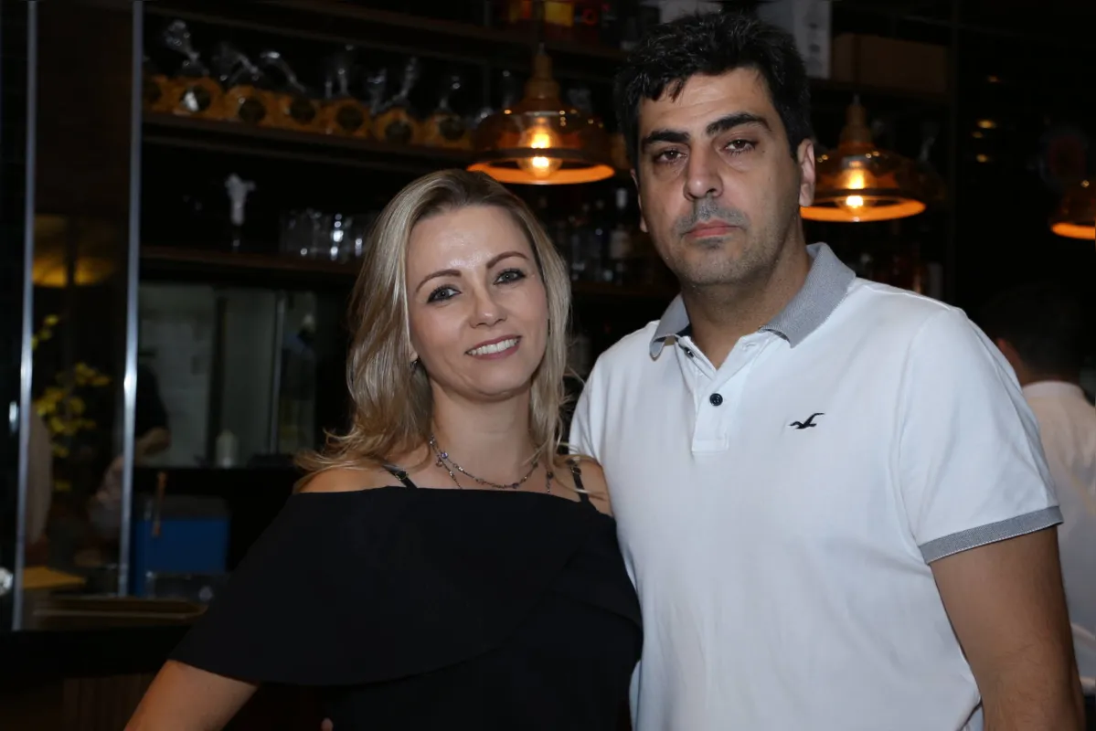  Daniele Consalter Abrão e o anfitrião Sérgio Abraão, do La Pasta Gialla 