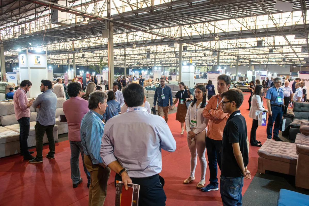 A segunda edição da MostraMóveis vai até quinta-feira (5), das 14 às 18 horas, na Expoara – Centro de Eventos
