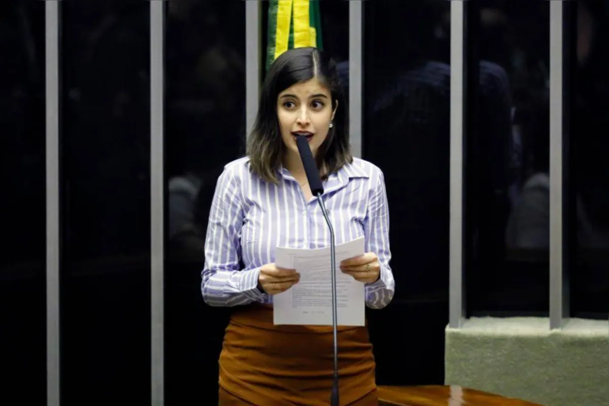 Imagem ilustrativa da imagem Tabata Amaral diz que vai à Justiça para manter mandato mesmo fora do PDT