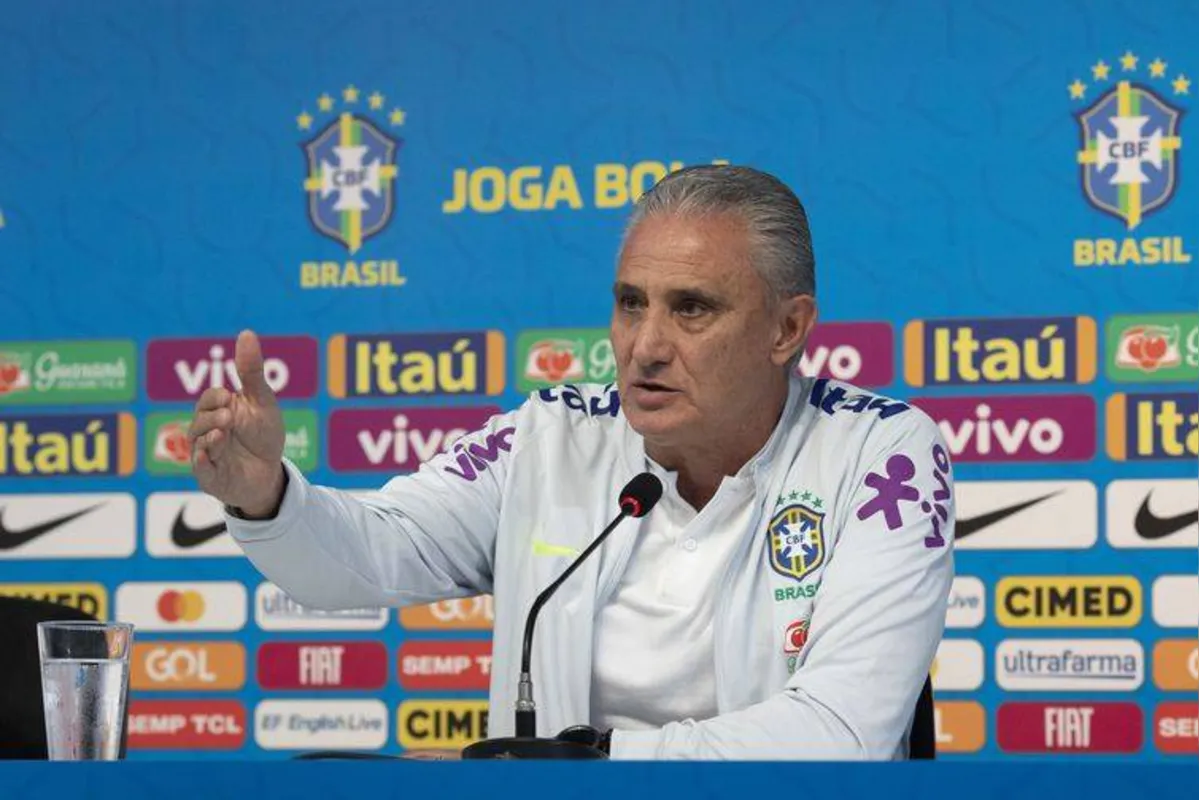 Imagem ilustrativa da imagem Tite explica Neymar no banco e critica logística da seleção nos Estados Unidos