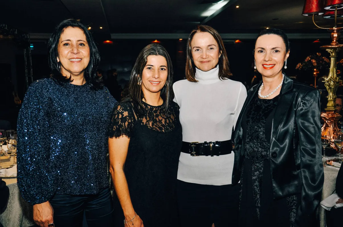 Andrea Yui, Alessandra Vieira, Liliana Albuquerque e Iracema Fabian