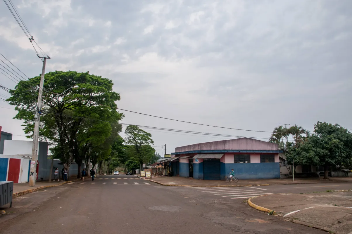 Vila Reis fica a cerca de dez quilômetros da área urbana de Apucarana