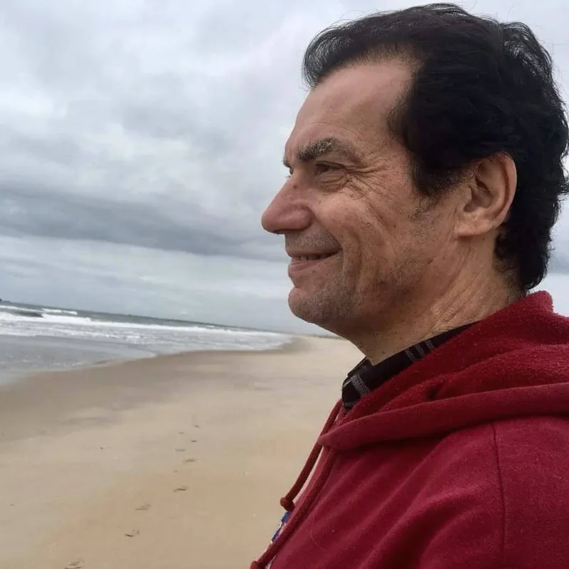 Eduardo Baccarin ganhou o primeiro lugar no Concurso Nacional da Editora Leia Livros: "Acredito que a superação e o bom humor do personagem conquistaram os jurados"