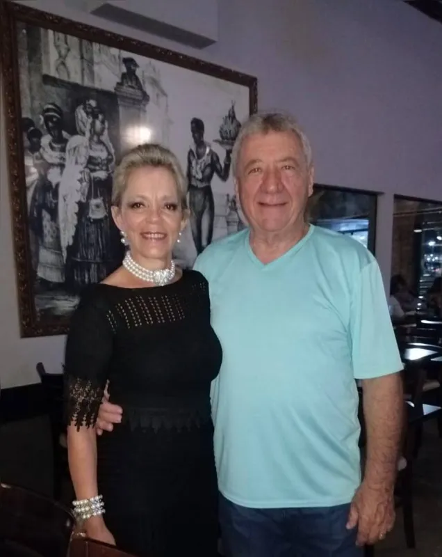  Edina e Antonio Carlos Panichi, leitores há anos da FOLHA e desta Coluna,  leram nossa crônica de ano Novo e relembraram o que dissemos: “Tempos bons de Londrina de ontem, que refletiu no hoje de muita gente e certamente no amanhã de milhares de londrinenses”. 