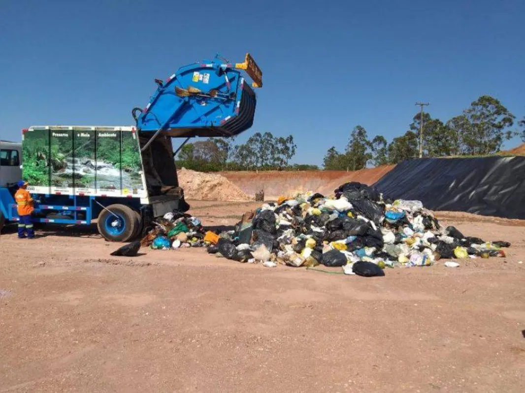 Imagem ilustrativa da imagem Aterro sanitário entra em funcionamento em Santo Antônio da Platina