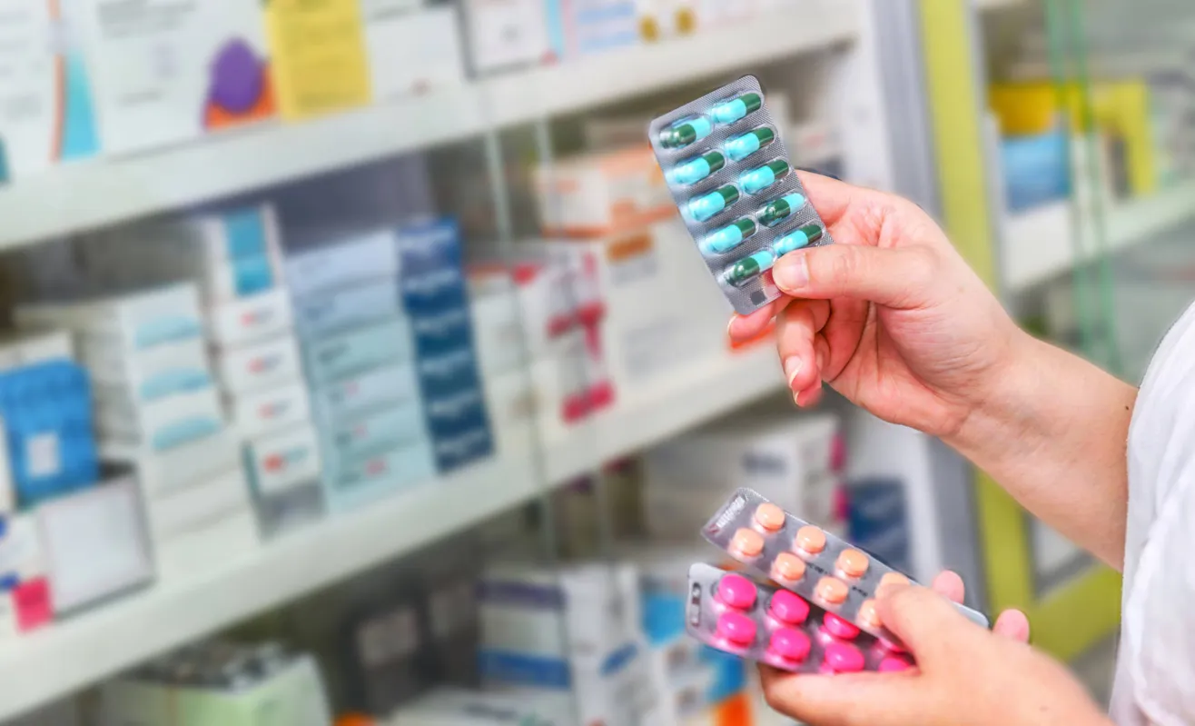 Gastos com medicamentos, que em 2017 totalizaram R$ 103,5 bilhões, corresponderam a 29,9% das despesas com saúde das famílias  