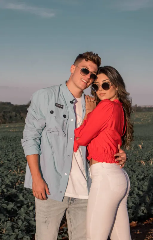 Imagem ilustrativa da imagem Casal do momento