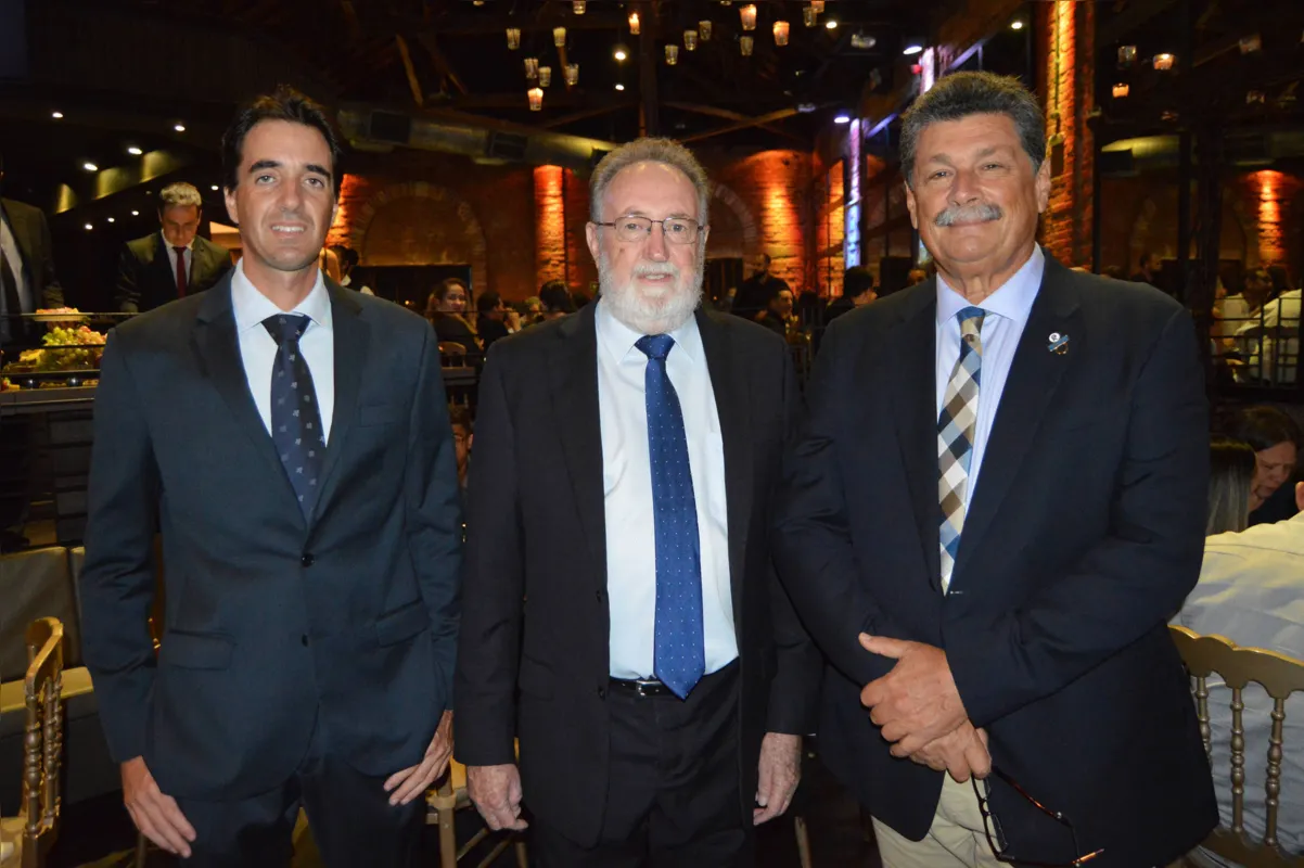 Tercilinho Turini e Tercílio Turini  com o presidente da Sociedade Rural do Paraná Antônio Sampaio