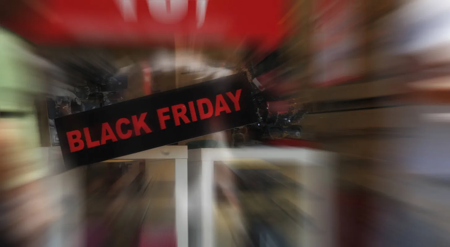 Conforme levantamento da SBVC (Sociedade Brasileira de Varejo e Consumo), 89% dos brasileiros declaram que vão gastar mais nessa Black Friday, um aumento de 21% em relação ao ano passado
