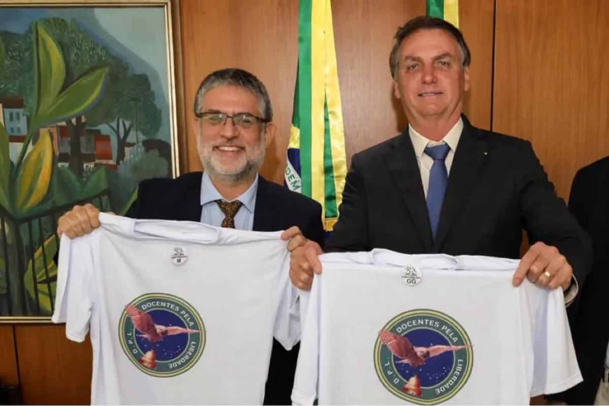 Imagem ilustrativa da imagem Conversa com o presidente Bolsonaro