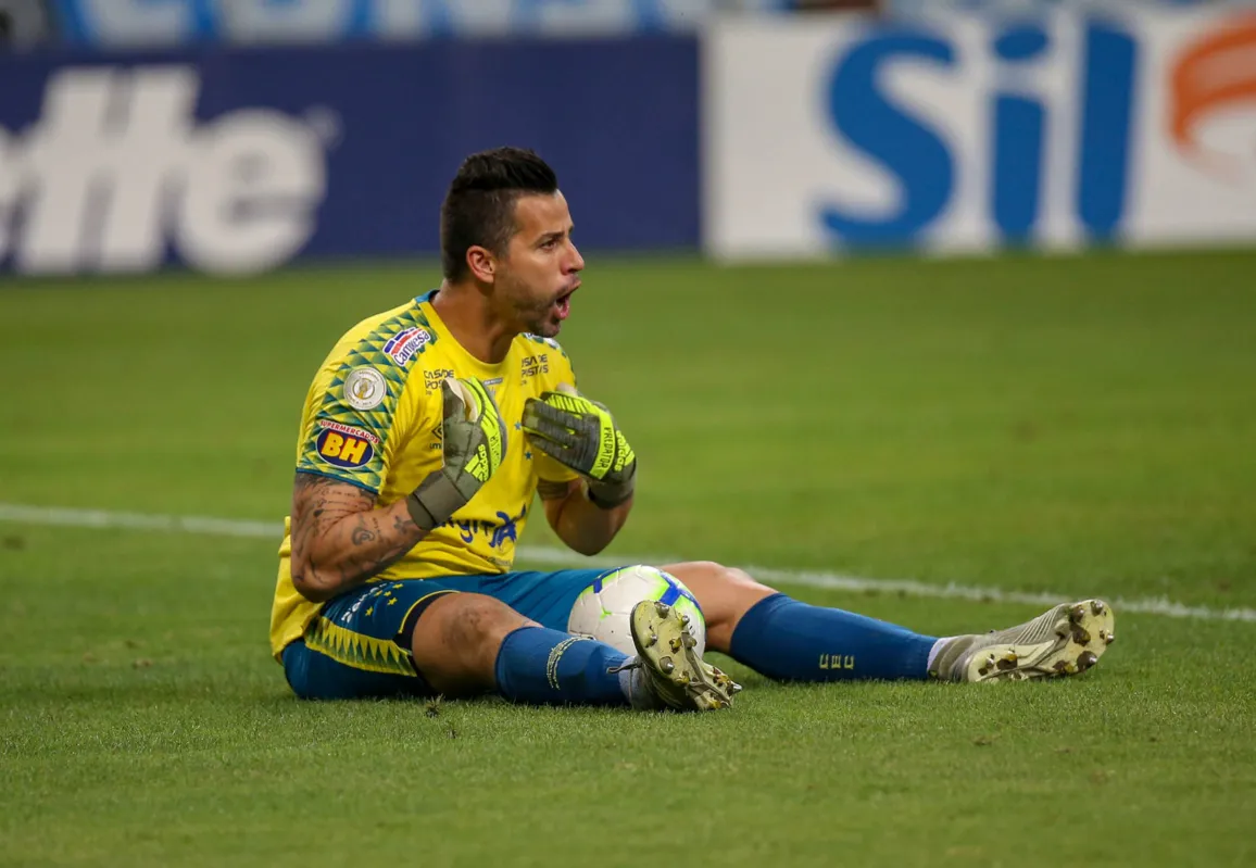 Imagem ilustrativa da imagem Cruzeiro: cai ou não cai?