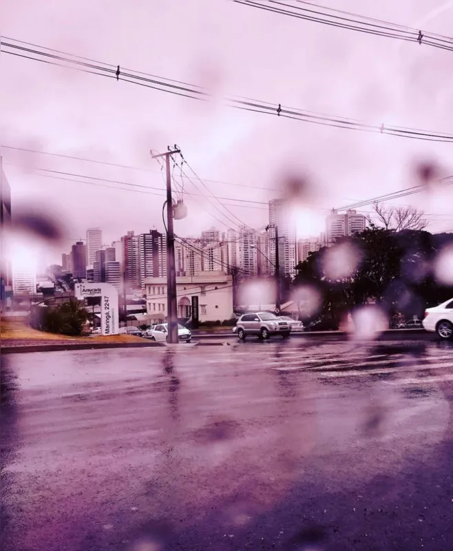 Imagem ilustrativa da imagem Dias de chuva em Londrina