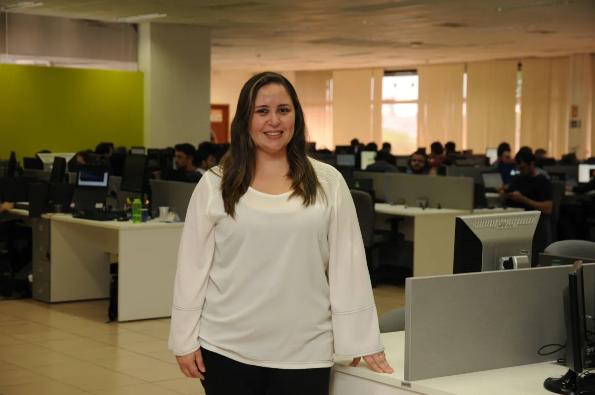 Ana Claudia Ribas, gerente de Treinamento e Desenvolvimento da Atos em Londrina: "Quando a gente pensa em capacitação da comunidade, é também pensando em futuras contratações”