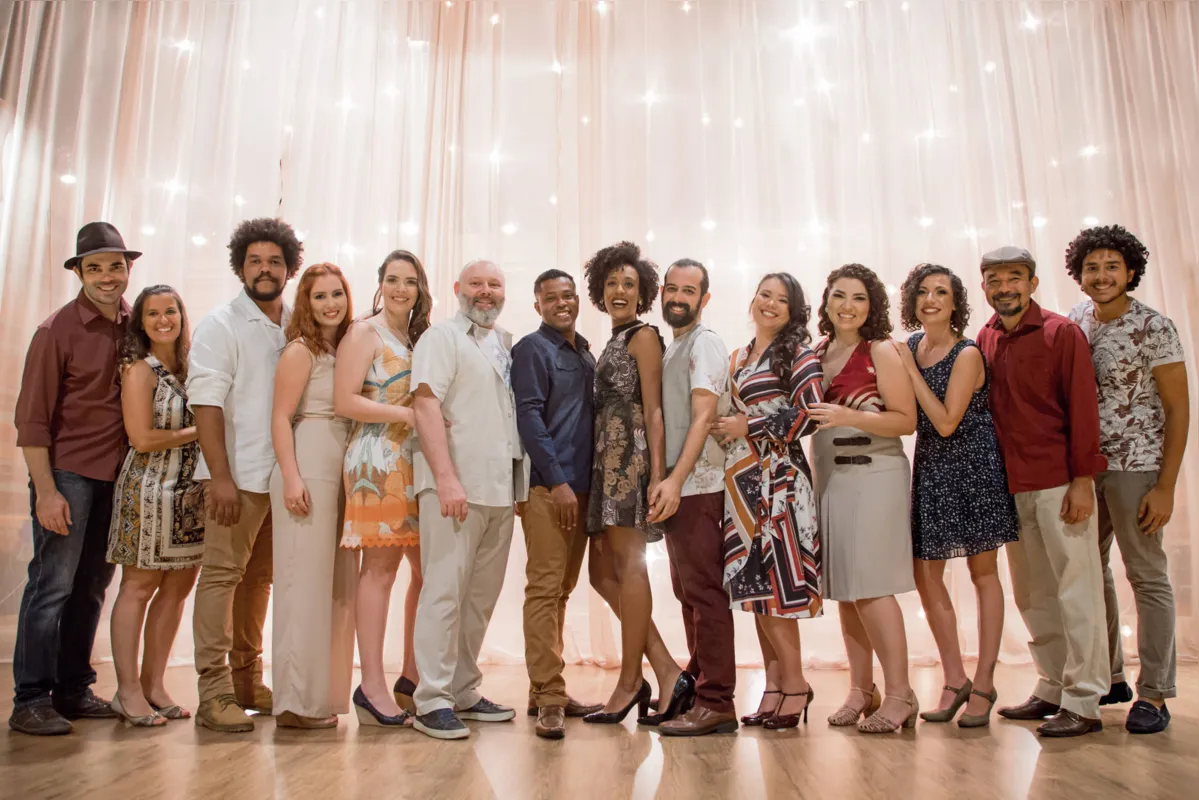 Entre Nós: grupo que acaba de lançar o clipe 'O Circo Místico' vai apresentar espetáculo homônimo em dezembro 