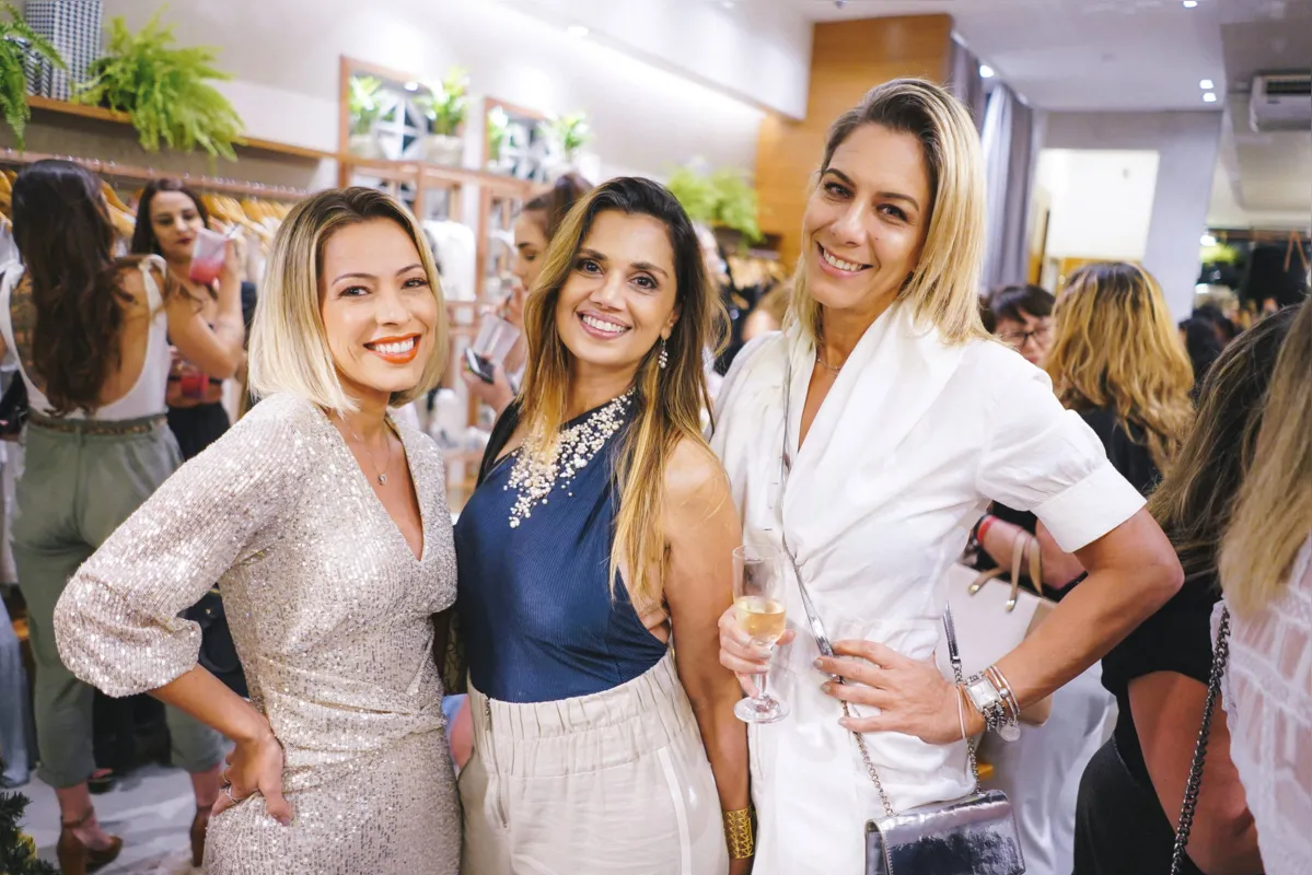 Sol Gouvea, Sharmila Costa e Fernanda Mascarenhas