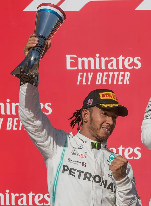 Imagem ilustrativa da imagem Hamilton garante hexa nos EUA e já mira todos os recordes