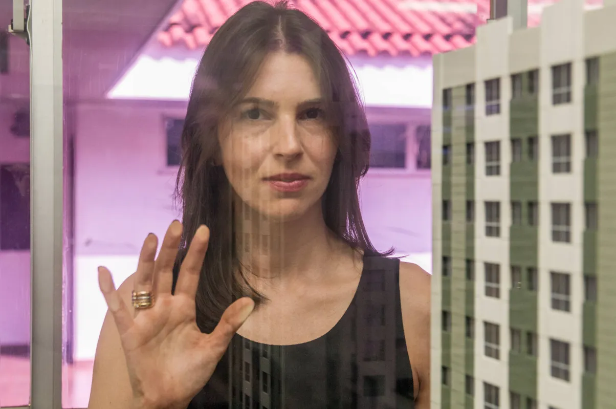 Diretora de incorporação na empresa da família, Fernanda Pires diz ter  começado "de baixo” e passou por vários setores