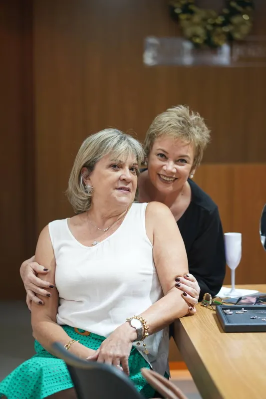 Elenice Durante e Mara Uema