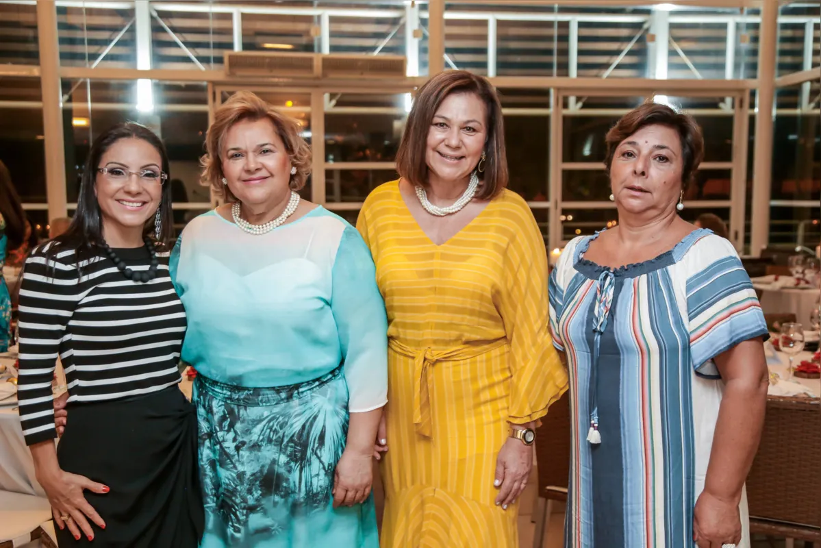 Roneide Marques, Ana Pereira, Mara Maricato e Angela Marques Sabatini