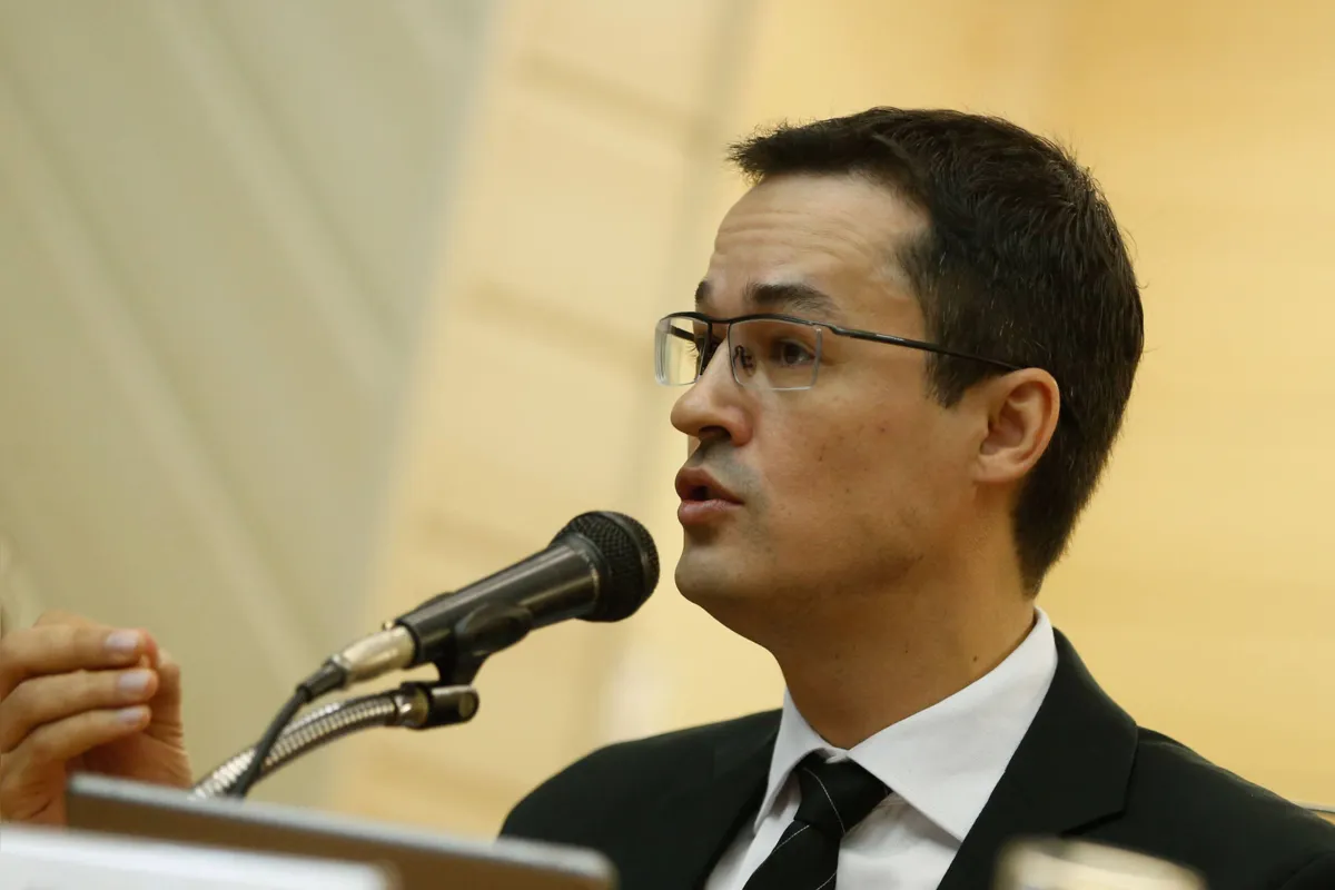 Conversas vazadas colocaram sob suspeita a atuação do procurador Deltan Dallagnol e do ex-juiz Sérgio Moro