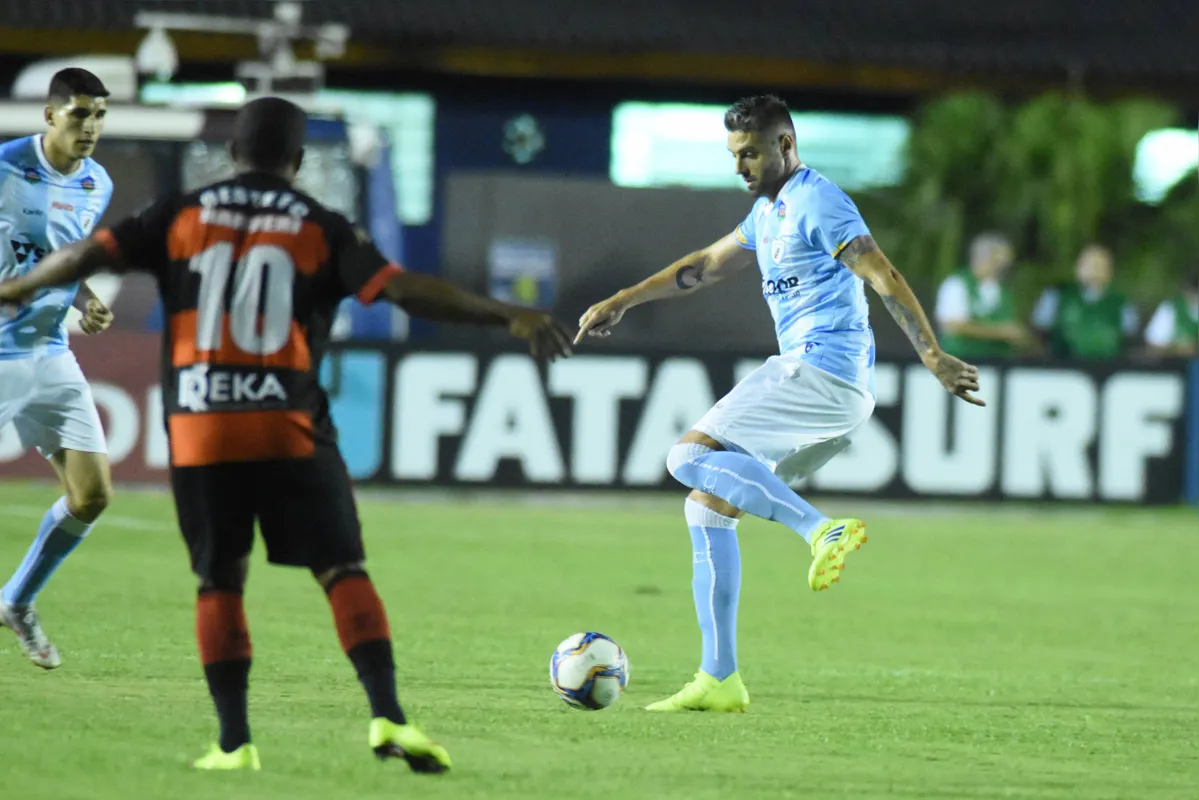 Matheus Bianchi e André Moritz tiveram atuação apagada contra o Oeste: Higor Leite pode ser novidade