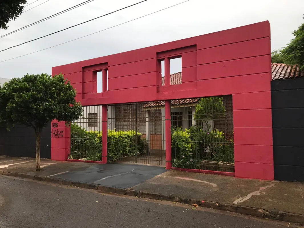 Colégio Estadual Adélia Dionísia Barbosa fica no conjunto Parigot de Souza