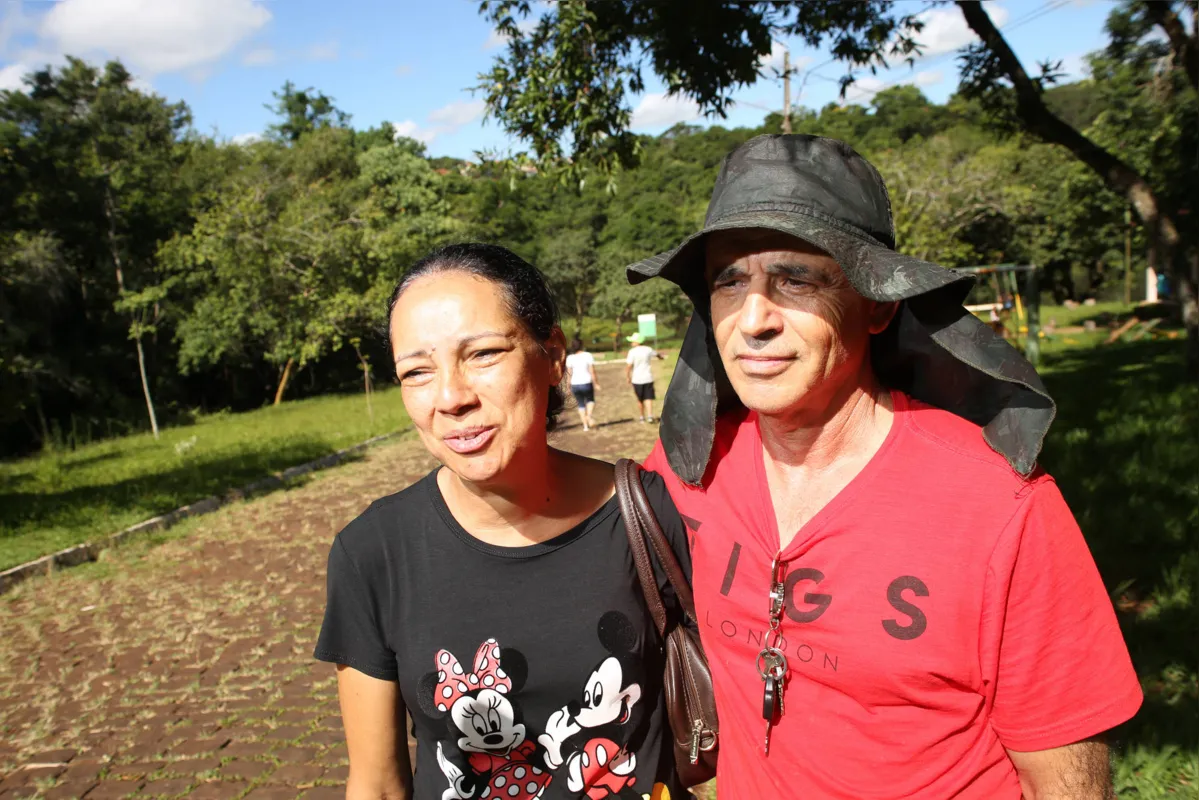 Cláudia Ribeiro Montes e Edson Montes no Arthur Thomas 