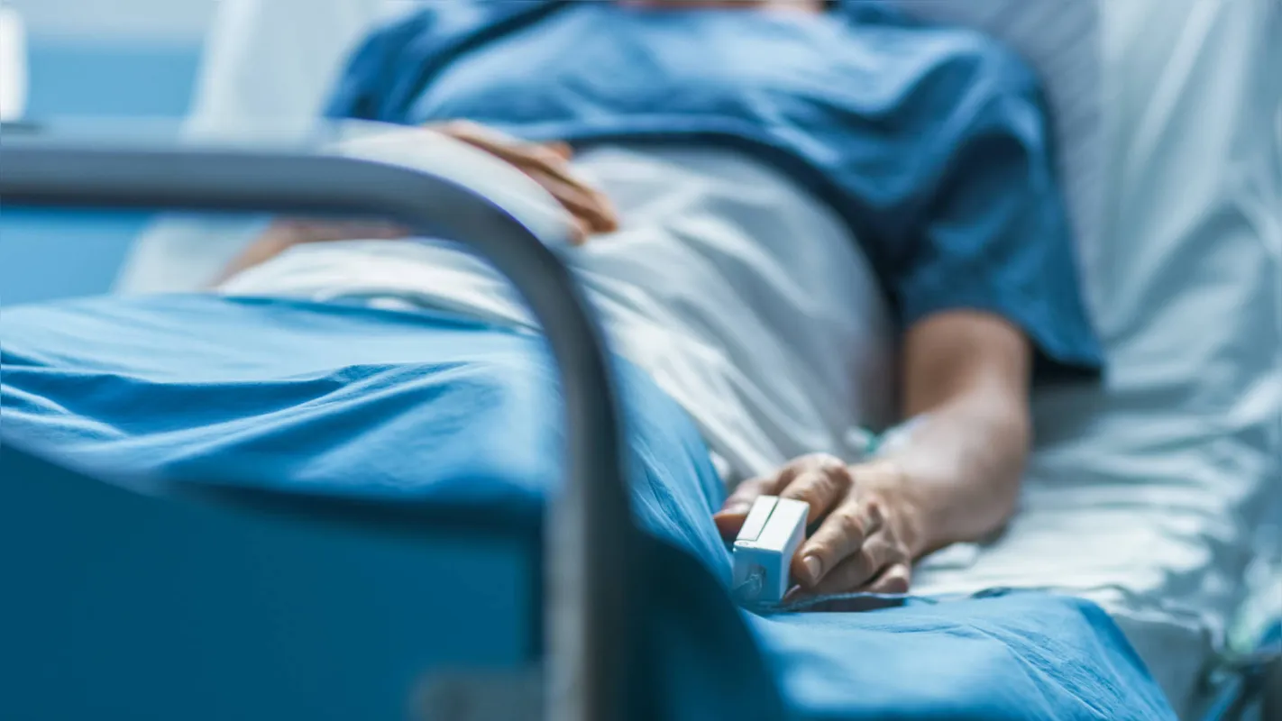 Imagem ilustrativa da imagem Médicos nas cadeiras dos pacientes