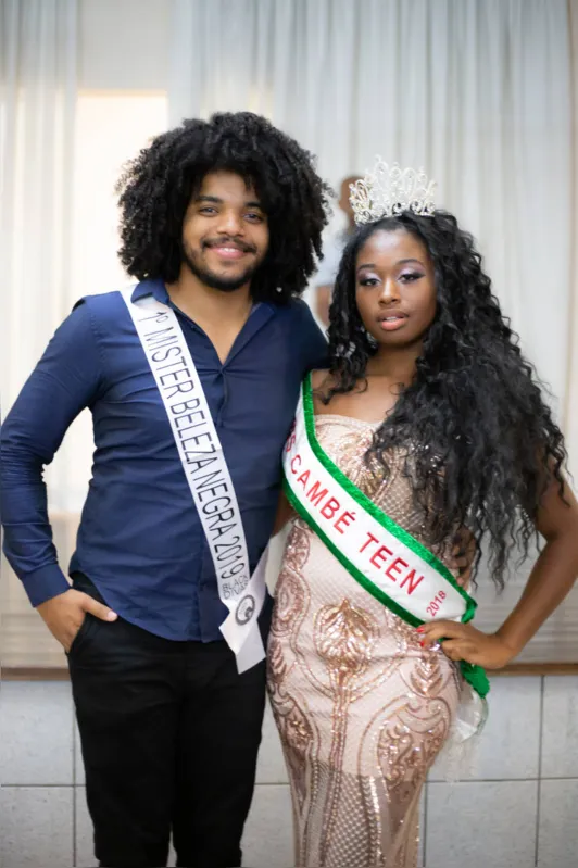 Marcelo Junior, o Mister Beleza Negra Londrina 2019, e Wana Hadassa, a Miss Cambé Teen 2019