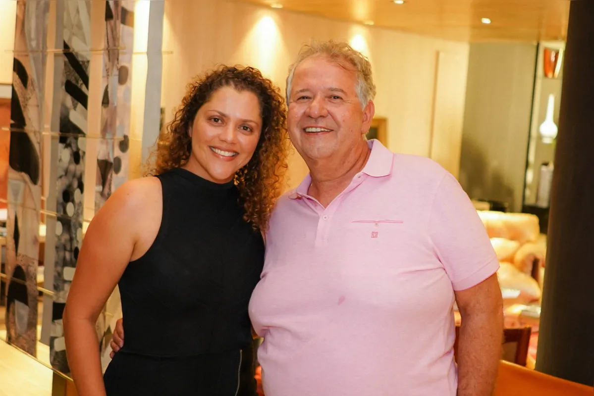 Rebeka Rovano e Marcelo Melhado