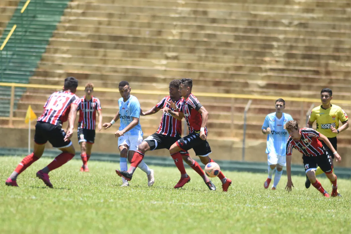 Londrina se despede da Copinha com quatro vitórias, um empate e uma derrota