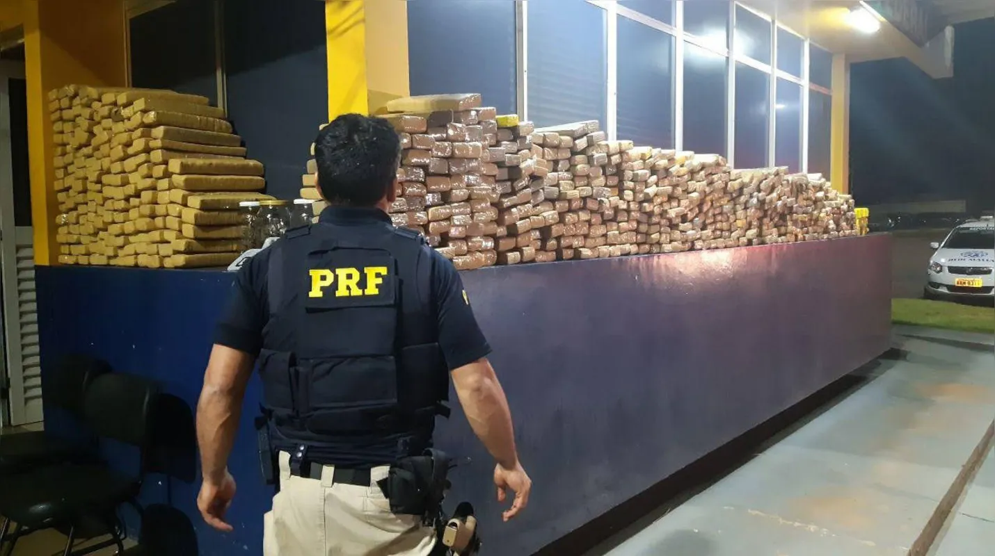 Durante 2019, as equipes da PRF recolheram 58,2 toneladas de maconha, 4 toneladas de cocaína e 648 quilos de crack