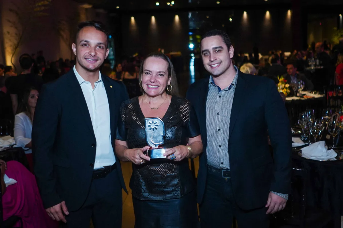 Vinicius Chiesa, Marisol Chiesa e Rafael Moreno, da Churrascaria Chimarrão: a 11ª conquista consecutiva!