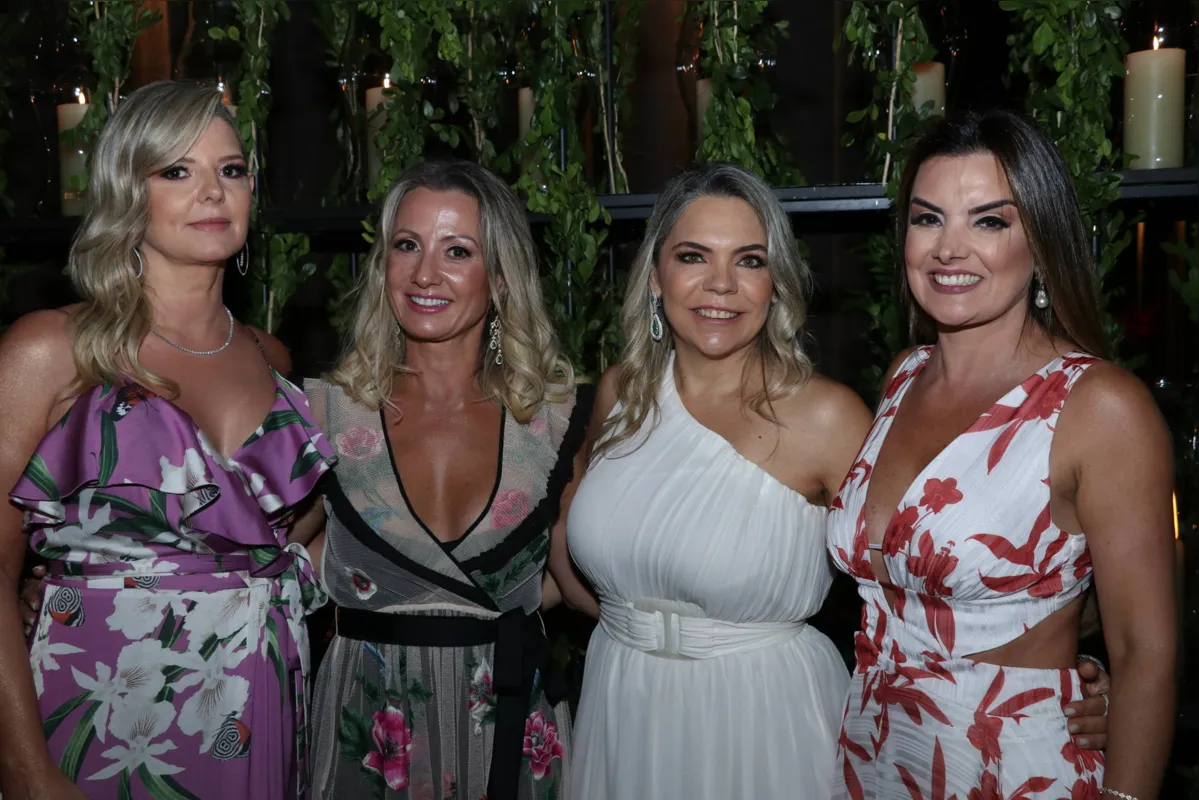 Imagem ilustrativa da imagem Presenças bonitas e festejadas