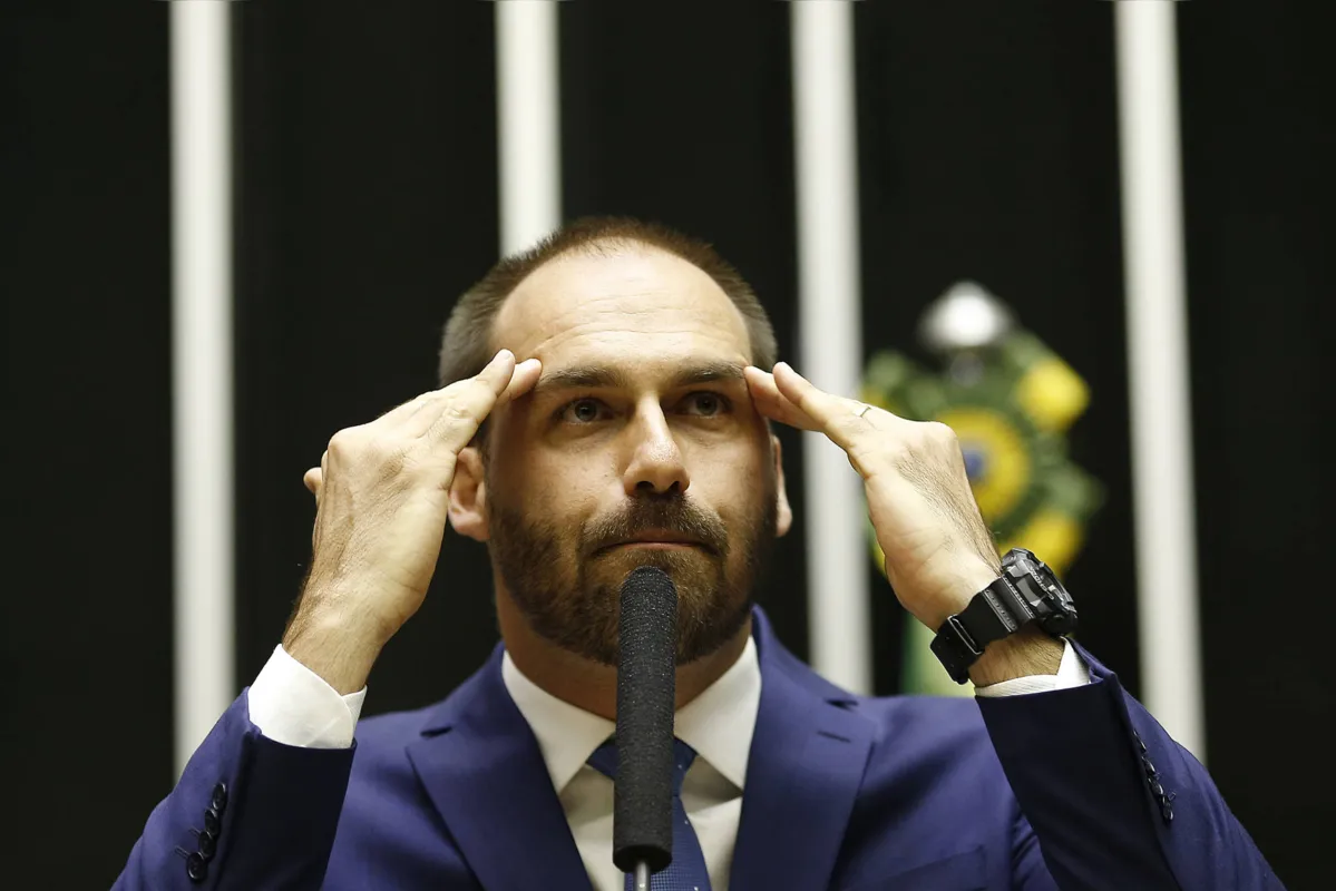 Imagem ilustrativa da imagem Punição a Eduardo na Câmara será teste para força política do clã Bolsonaro