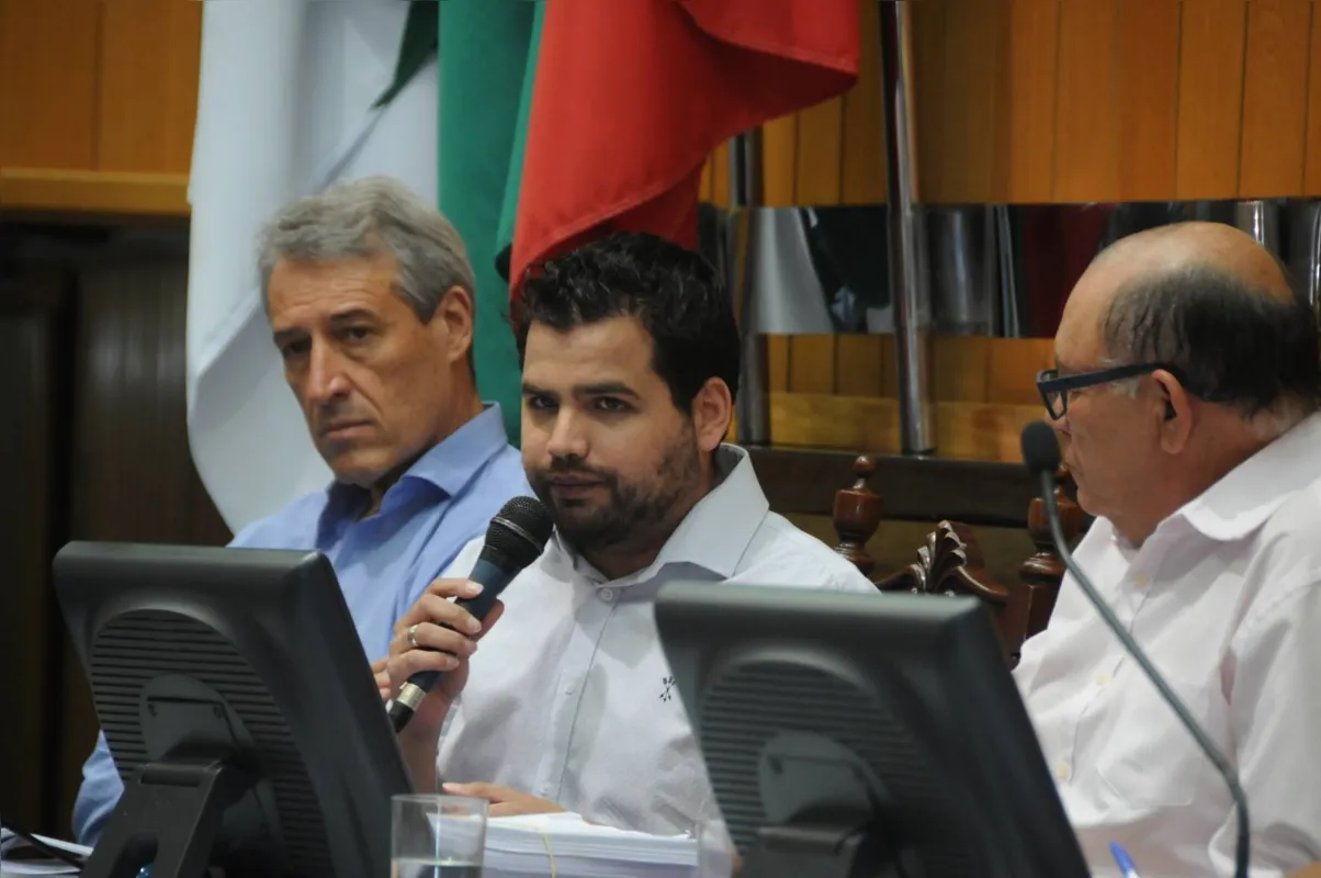 Imagem ilustrativa da imagem 'Queda de braço' entre Ippul e Sinduscon emperra Plano Diretor na Câmara