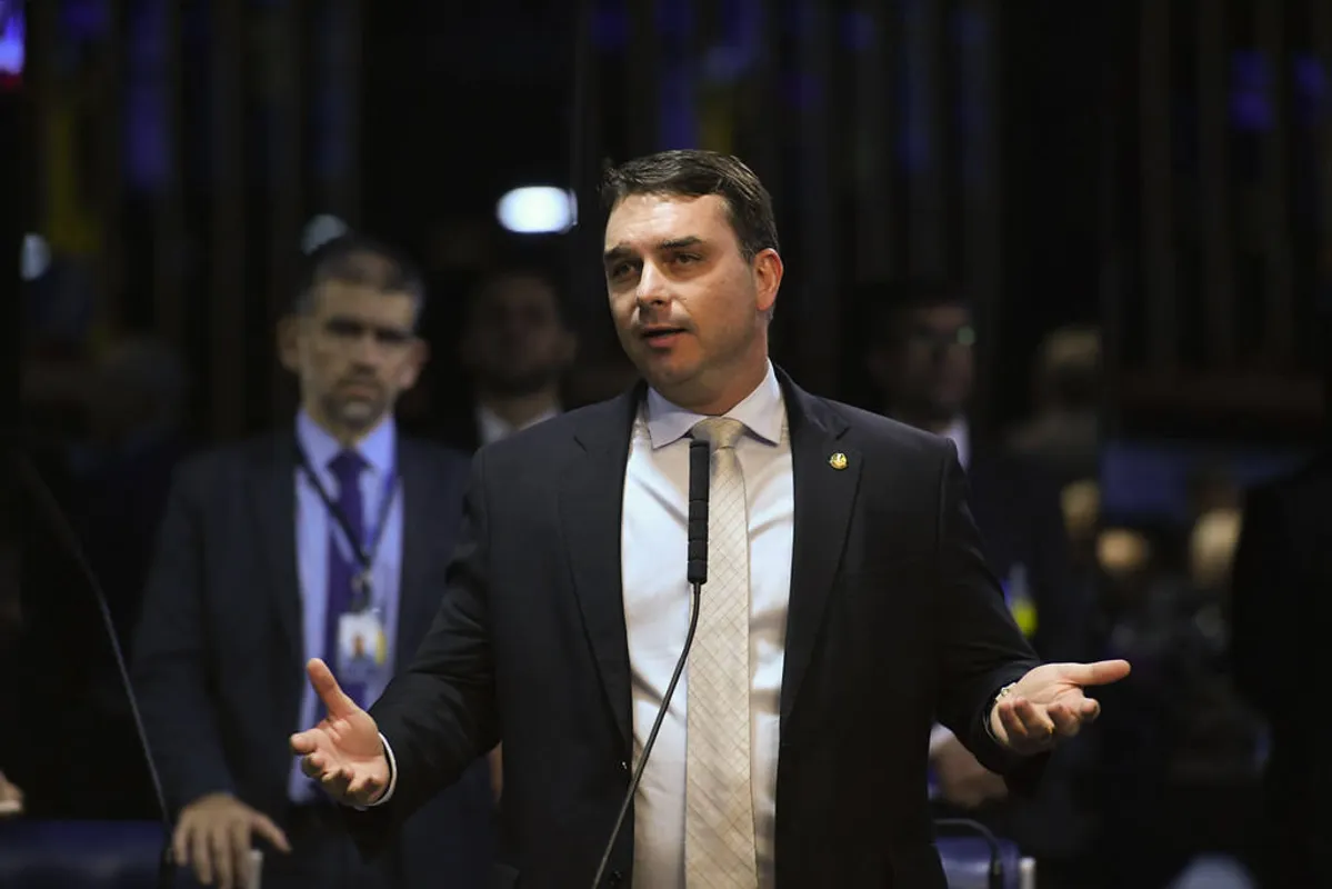 O senador Flávio Bolsonaro (sem partido-RJ)