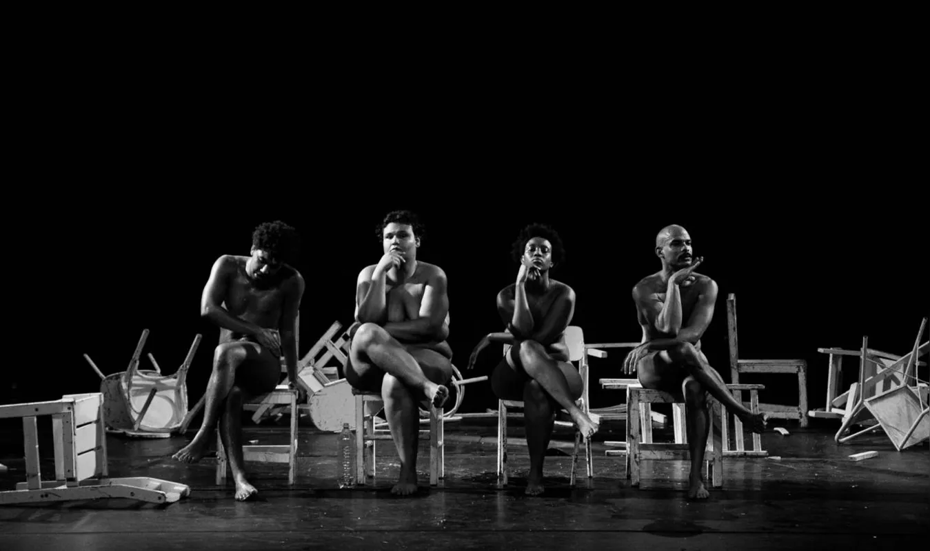 “Isto é Um Negro?”: experiências pessoais estão no contexto do espetáculo que aborda o racismo e a violência